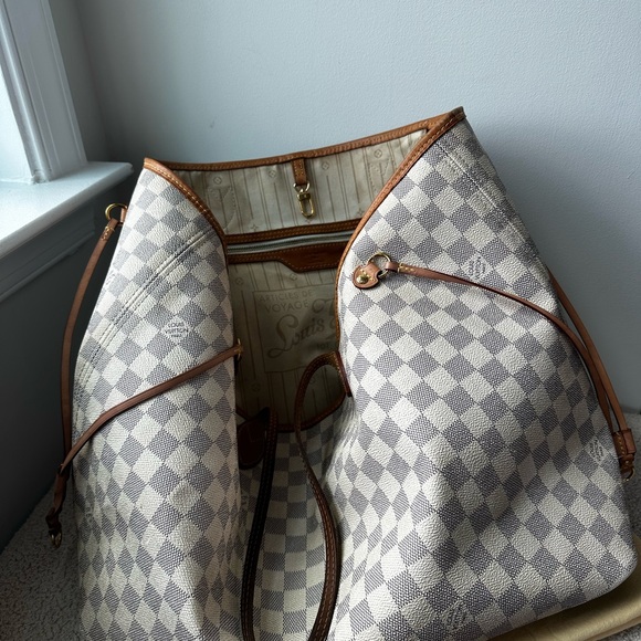 $799 Louis Vuitton Neverfull gm azur Checkered Tote Bag - Picture 12 of 14